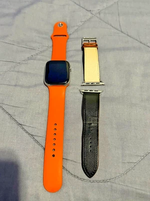 Celular Hermes Apple Watch Series 4 44mm aço inoxidável modelo prata - Imagem 1 de 4