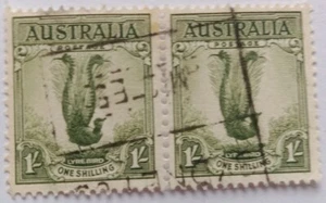 Australia Stamp 1937-1949, 1/- green small Lyrebird, fine used horizontal pair - Picture 1 of 1