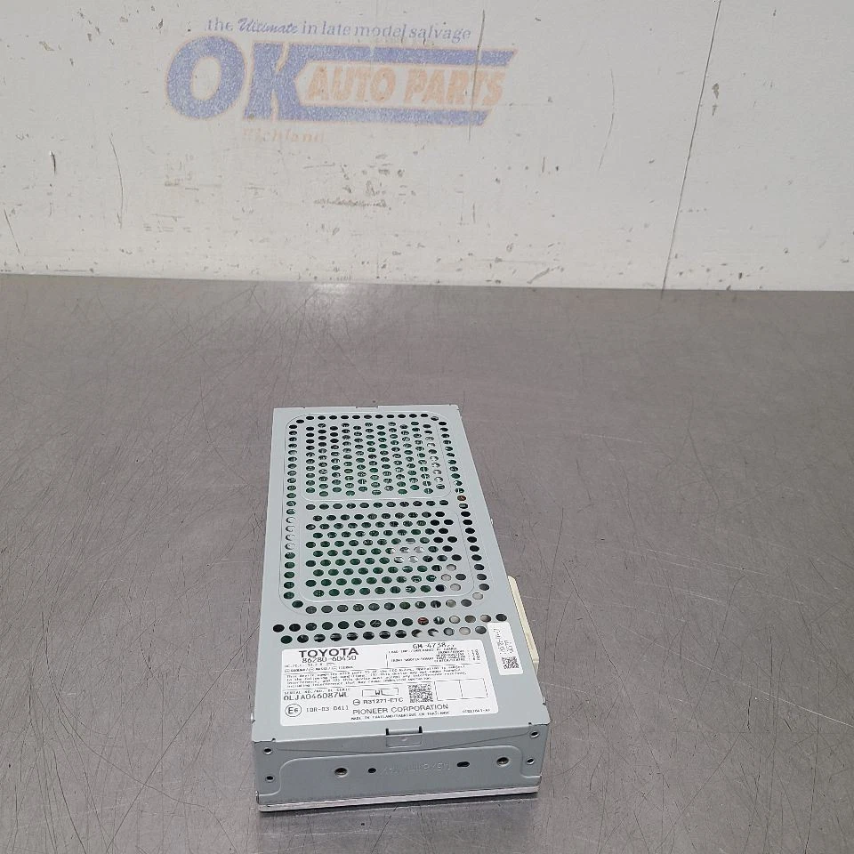 16 2016 LEXUS GX460 RADIO AMPLIFICADOR AUDIO 8628060450 Foto 1 de 4