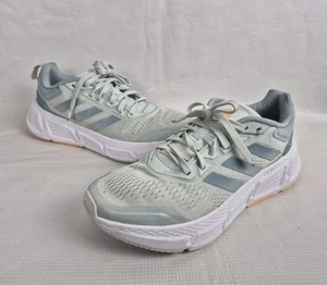 Adidas Women's Questar 2022 Running Shoes, Blue Tint/Magic Grey/Dash Grey, 8 US - Picture 1 of 9