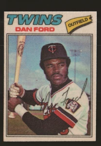 Pegatinas de tela Topps 1977 #16 - Dan Ford VAR - dos (**) 77-060 - Imagen 1 de 2