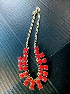 Necklace Women's Red Acrylic Stone and Faux Gold Chain Hangs 9.5" Long - Picture 1 of 10