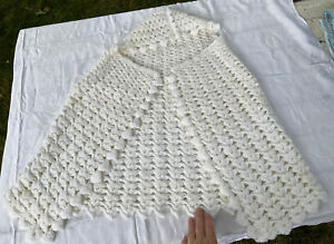 VTG Hand Crochet Baby Hooded Wrap Blanket White Boy Girl c.1970s EUC