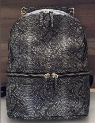 Mochila/bolso de mano Henri Bendel Soho de piel de serpiente negro/gris Foto 1 de 4