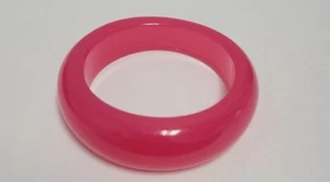 Vintage Translucent Bright Hot Pink Gradient Lucite Bangle Bracelet 80's - Picture 1 of 8
