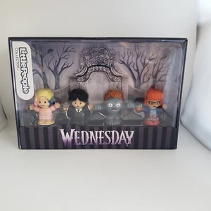 Fisher Price Little People Wednesday Figure Set Little People Collector - Picture 1 of 4