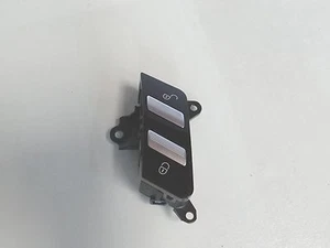 Mercedes Benz S550 W221 2007 interruptor de desbloqueo de cerradura de puerta delantera izquierda 2218213051 - Imagen 1 de 1