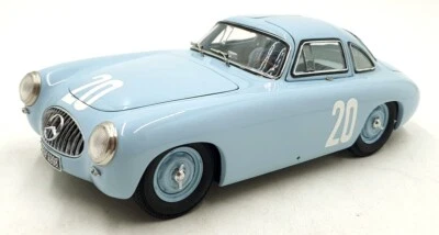 CMC 1/18 Scale Diecast DC17125L - Mercedes-Benz 300SL Bern GP 1952 #20 - Image 1 of 4