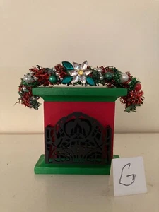 Miniature 1/24 Christmas garland for dollhouse. - Picture 1 of 1
