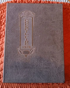 1929 Hamburg High School Yearbook Erie County New York NY - Picture 1 of 2