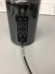 Apple Mac Pro A1481 Late 2013 !NO HHD NO MEMORY! AS IS For Parts or Repair - Picture 1 of 20