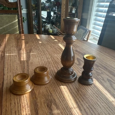 Candelabros rústicos retro de madera marrón: 1,25”, 6,75”, 3” de colección MCM latón lote de 4 Foto 1 de 4