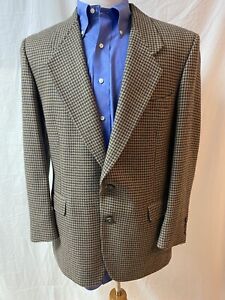 Vintage KRIZIA Men's Silk Wool Houndstooth Sport Coat Blazer Gray and Taupe 42R