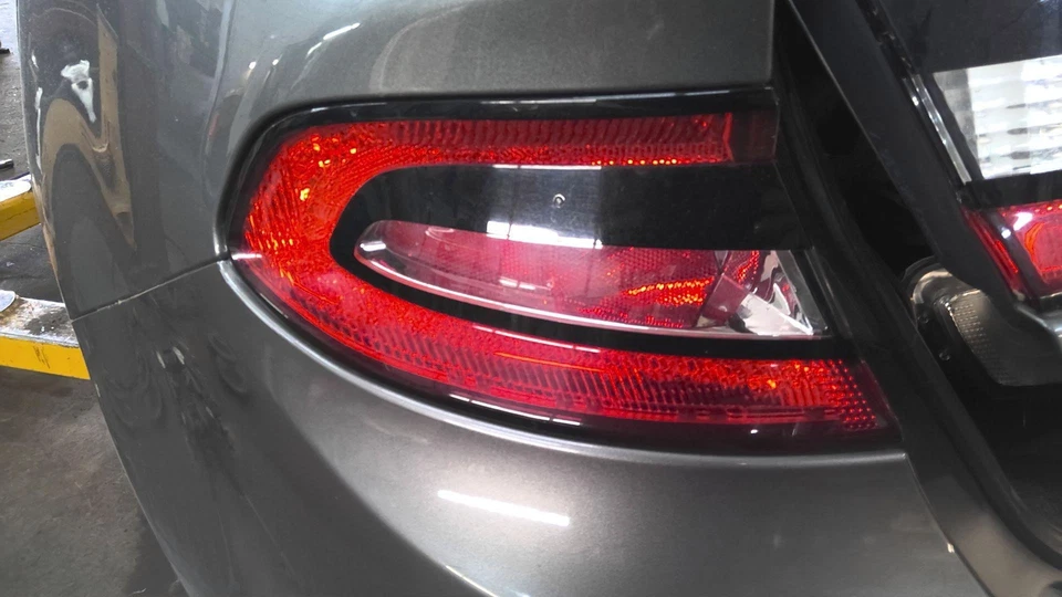 13 14 15 16 DODGE DART Tail Light Assembly Left - Image 1 of 1