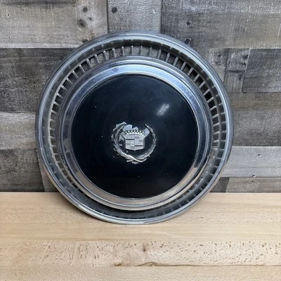 凯迪拉克 Eldorado 轮盖轮毂盖黑色 1976 1977 1978 1975 76 77 78 70s — 第 1/4 张图片