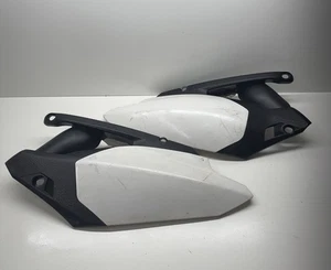 2011 Yamaha YZ450F Side Plastic Rear Number Plates Plastics OEM - Picture 1 of 13