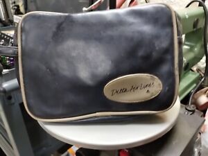 Delta Airlines Amenity Kit - Vintage 1980's or 1990's DAL Signature Bag