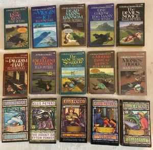 Ellis Peters Brother Cadfael Mysteries CHOOSE YOUR TITLE: PB Good - Very Good - Imagen 1 de 5