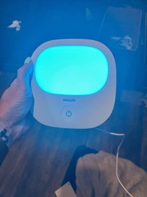 Dispositivo terapéutico Philips GoLITE BLU HF3422 Energy Light probado funcionando Foto 1 de 4