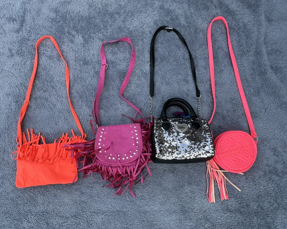 Monederos Justice, rosa, plata, coral negro, 4 Foto 1 de 4