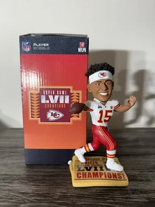 Patrick Mahomes Kansas City Chiefs Super Bowl LVII Champions 2023 Bobblehead - Picture 1 of 4