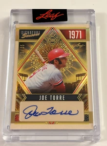 Tarjeta autógrafa Joe Torre 2025 Leaf Seasons In The Sun AUTO/35!! - Imagen 1 de 1