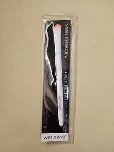 Cepillo de sombra de ojos pequeño Wet n Wild (C785) blanco - Imagen 1 de 4
