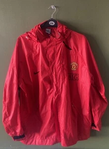 Manchester United Nike AIG Red Jacket. Size XL - Picture 1 of 14