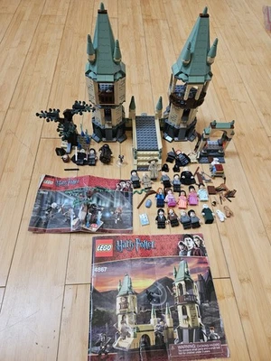 LEGO Harry Potter Lot - 4867 4865 4736 Minifigure Lot Near Complete - Image 1 of 4