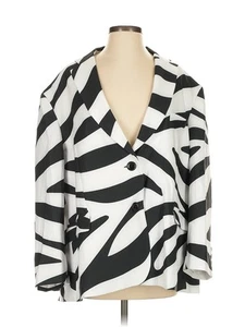 NWT Assorted Brands Women White Blazer 1 - Picture 1 of 2