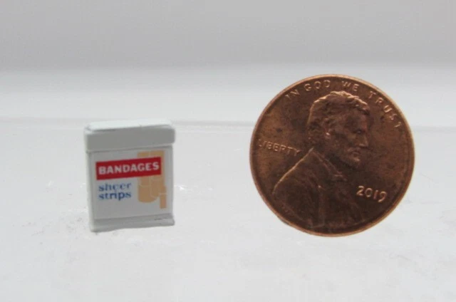 Paquete de vendajes de plástico réplica miniatura para casa de muñecas MUL3307 Foto 1 de 1