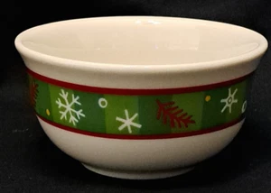 Longaberger Seasonal Christmas Dessert Bowl Ivory Green Red Snowflakes - Picture 1 of 6