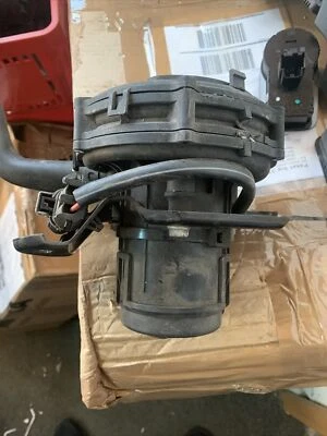 Opel Vectra B 1,6   Sekundärluftpumpe Sekundär Luftpumpe  GM 90530018 - Bild 1 von 3