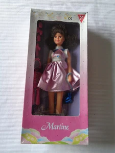 COFFRET POUPEE MANNEQUIN MARTINE MF H : 29 CM IMPORTE PAR MARKI N°3 - Foto 1 di 4