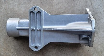 Корпус задней коробки передач Stanpart (Triumph) TR3B, TR4, TR250 и TR6, 305048 - Изображение 1 из 4
