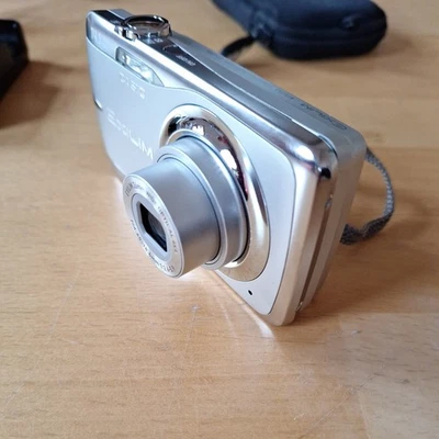 Casio EX-Z550 Digital Kamera Digitalkamera 14.1 MP - Bild 1 von 4