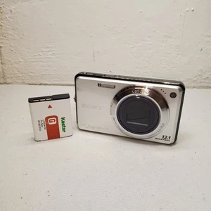Sony Cybershot DSC-W290 12,1 MP Kamera Silber mit neuem Akku GETESTET funktioniert - Bild 1 von 5