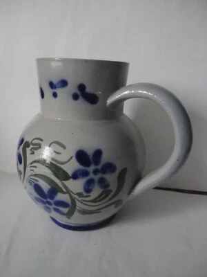 Pichet gris et bleu en grès d'Alsace - Photo 1/4