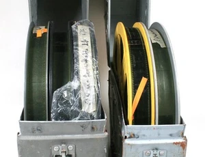 35MM FILMROLLEN SET MIT 5 WALZEN IM REISEKOFFER 1989 EIN UNAUFFÄLLIGES LEBEN - Bild 1 von 1