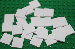 Lego® 25 x Fliese 3068 b Tile 2x2 weiss - Picture 1 of 1