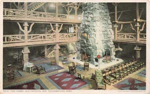 The Lobby Old Faithful Inn, Yellowstone, Wyoming Vintage PC - Picture 1 of 2