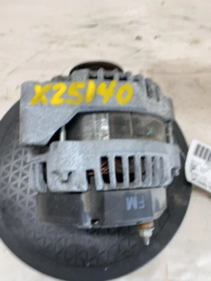 07-14 CHEVY TAHOE Alternator 160 AMP 128684 MILES 15093928 15857608 15905871 - Image 1 of 4