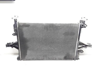 Radiador refrigerante de agua diésel Volvo V70 2002 8683214A LGI73606 Foto 1 de 3