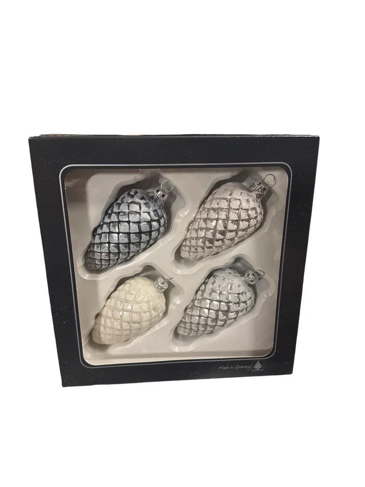 Thüringer Glasdesign Christbaumschmuck Tannenzapfen (4-tlg) 9cm - Bild 1 von 1