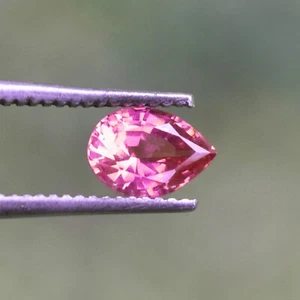 0,69 Karat birnenförmiger rosa Saphir natürlicher unbehandelter srilankischer rosa Saphir - Bild 1 von 5