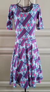 NEW "NICOLE" DRESS IN XS by LULAROE - Picture 1 of 4