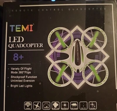 Temi LED Quadcopter - Image 1 of 3