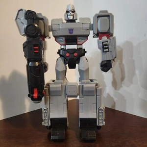 Transformers Cyberverse Ultimate Class Megatron Hasbro Tomy Fusion Cannon - Picture 1 of 8