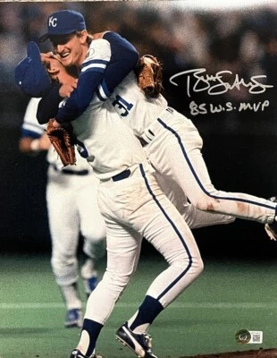 BRET SABERHAGEN KANSAS CITY ROYALS SIGNED 11X14 PHOTO AUTOGRAPH C BECKETT COA - Image 1 of 2