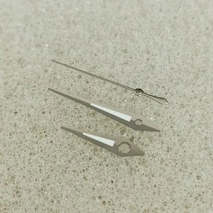 Splitter Uhrenzeiger grün leuchtend für NH35 NH36 4R/7S Uhrwerk - Bild 1 von 4